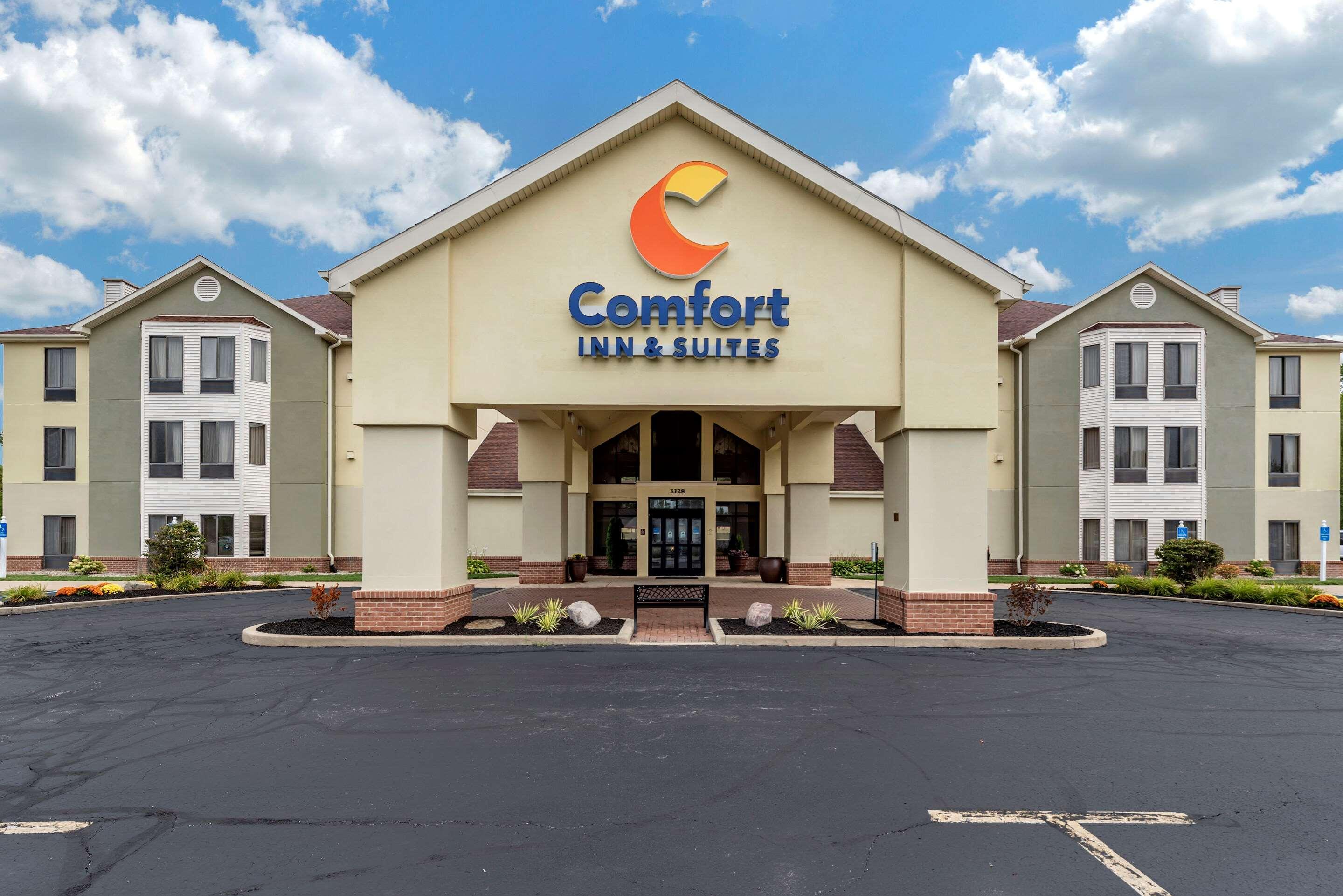 Comfort Inn & Suites Warsaw Near Us-30 Exterior photo